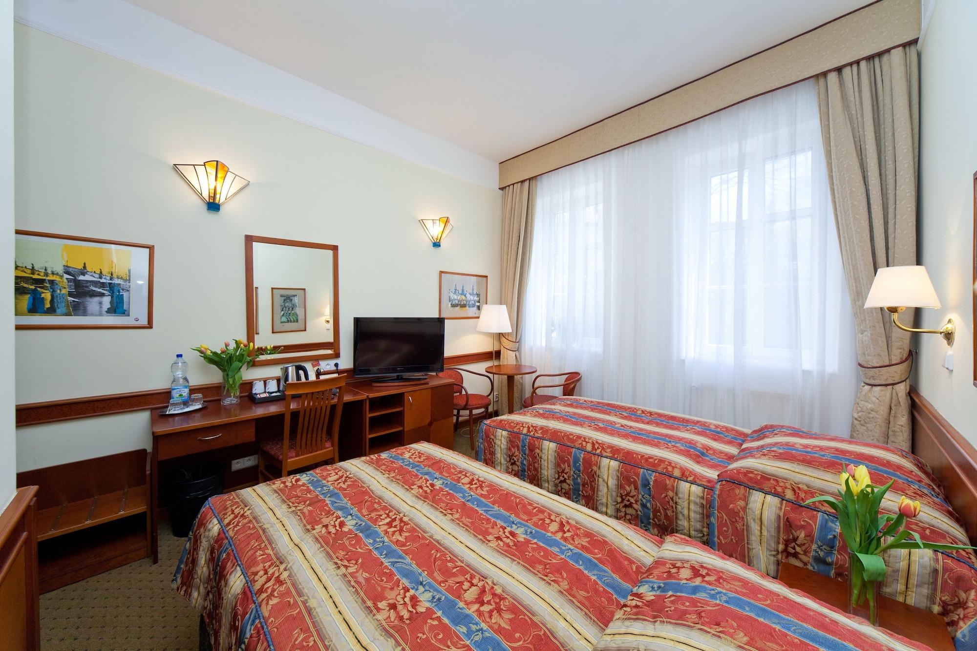 Boutique Hotel 16 Praha Bagian luar foto