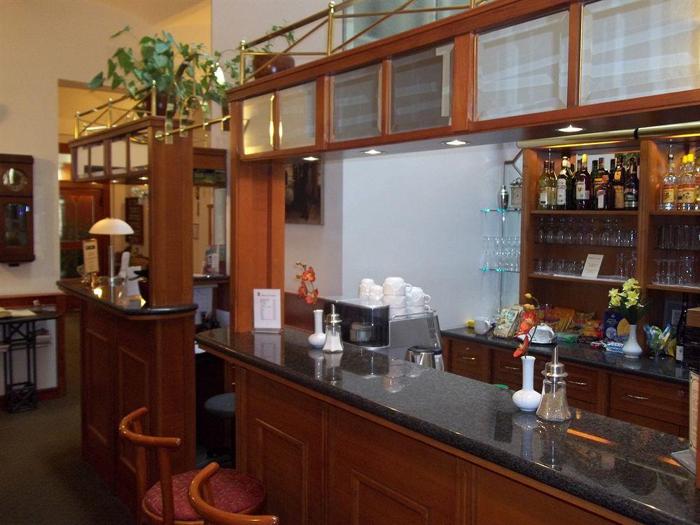 Boutique Hotel 16 Praha Bagian luar foto