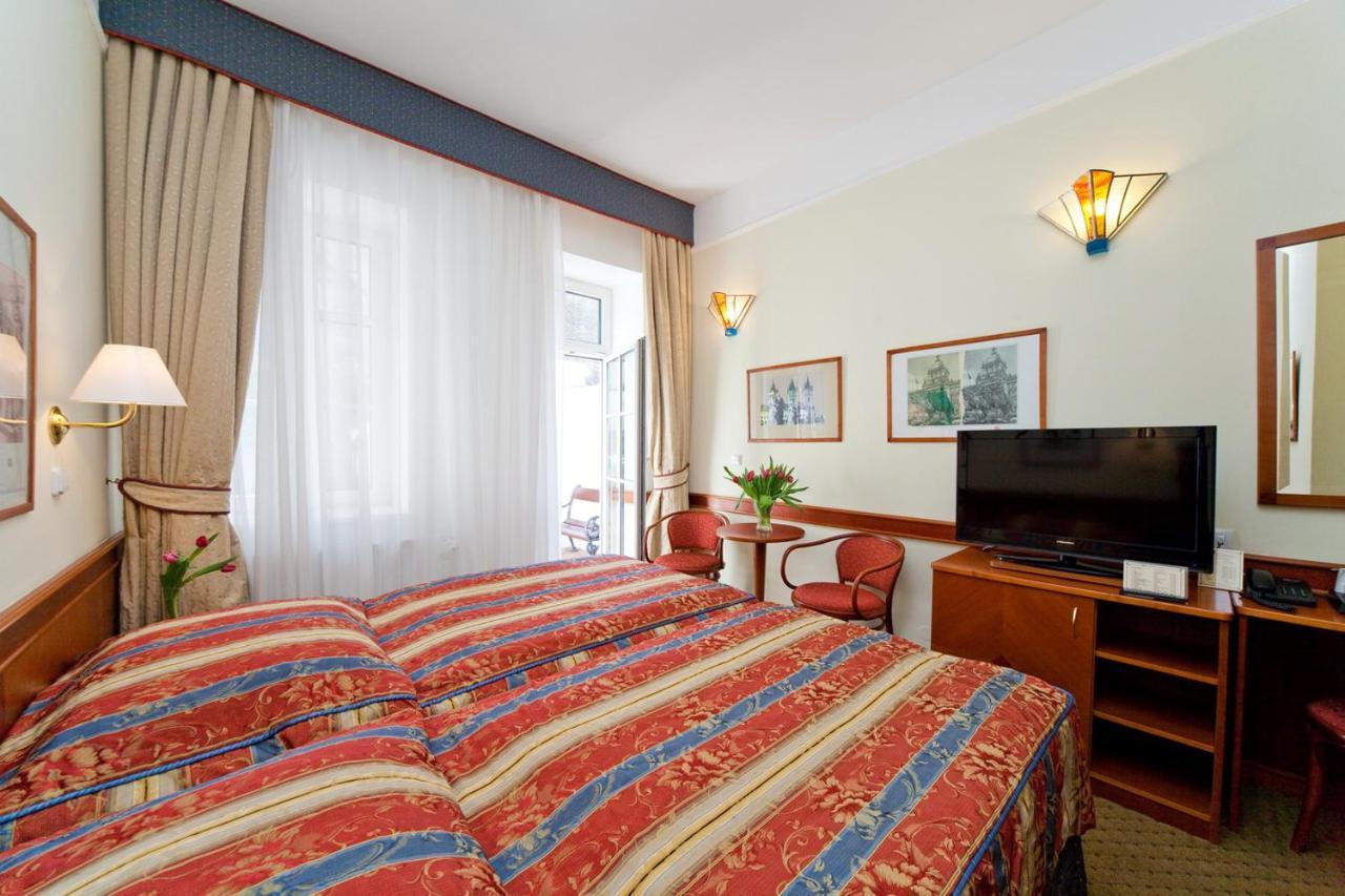 Boutique Hotel 16 Praha Bagian luar foto